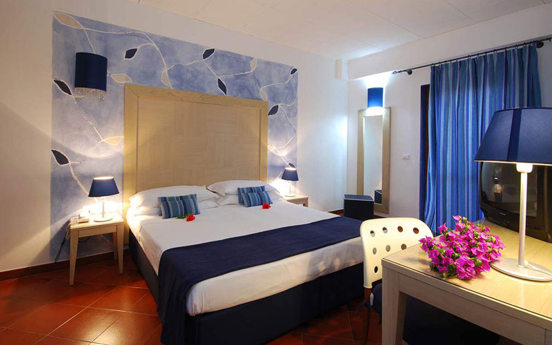 CALA ROSA CLUB HOTEL